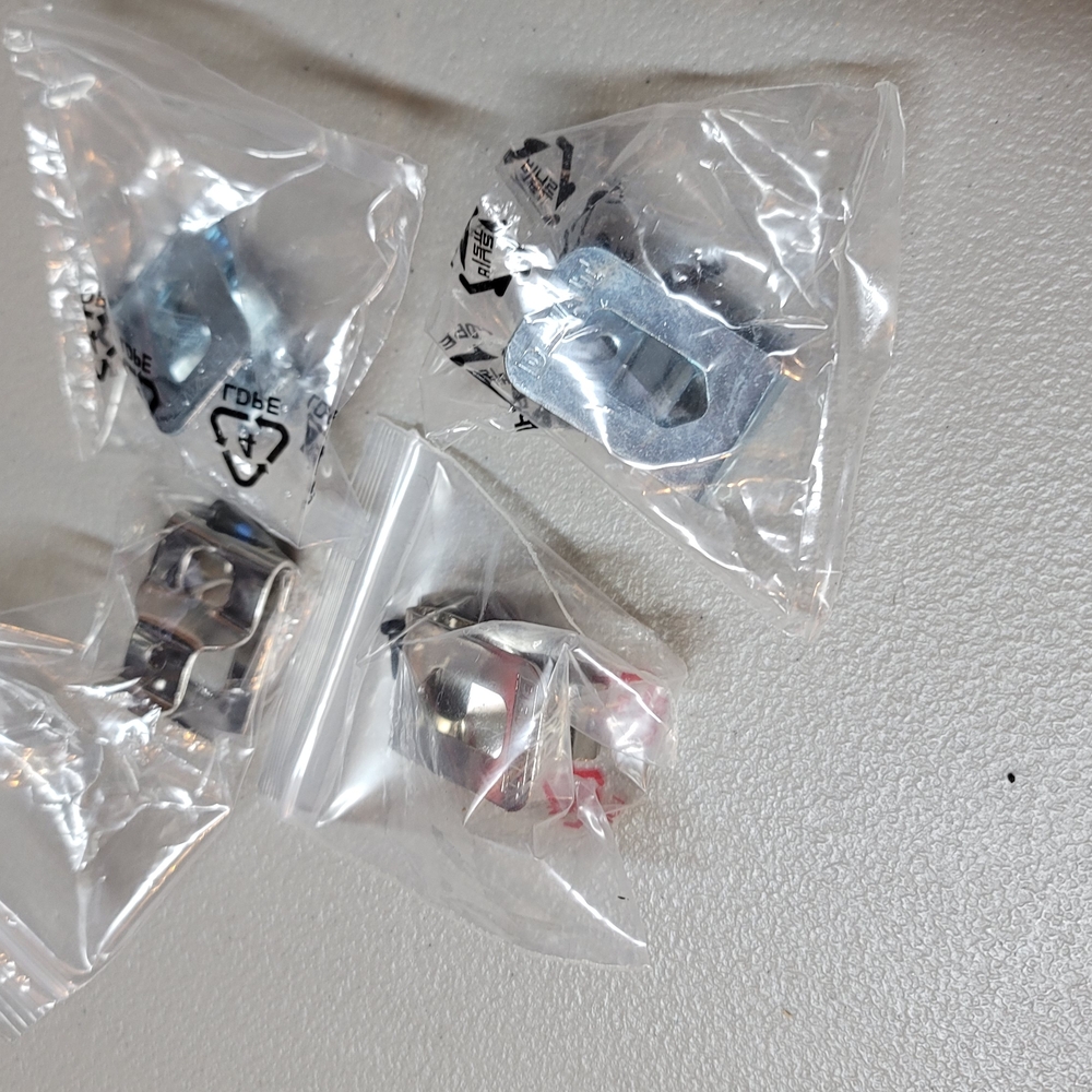 Dewalt Hook Clips For Tools, 4 Pieces, New.